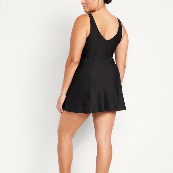 Old Navy Black Powersoft Athletic Dress with Built in Shorts Large Skort bottom - Picture 13 of 15